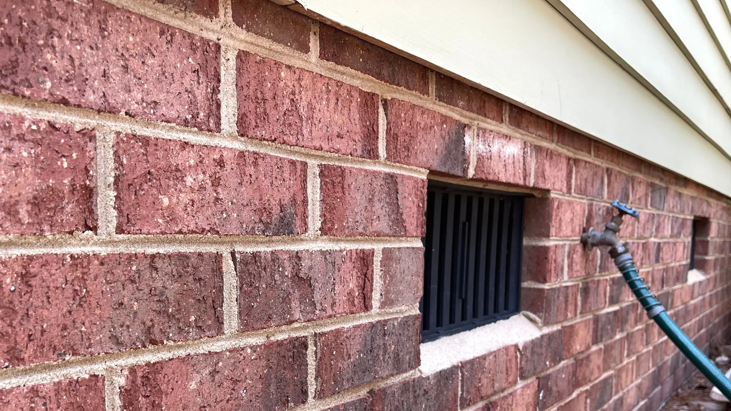 ATMOX Picture of Crawl Space Vents